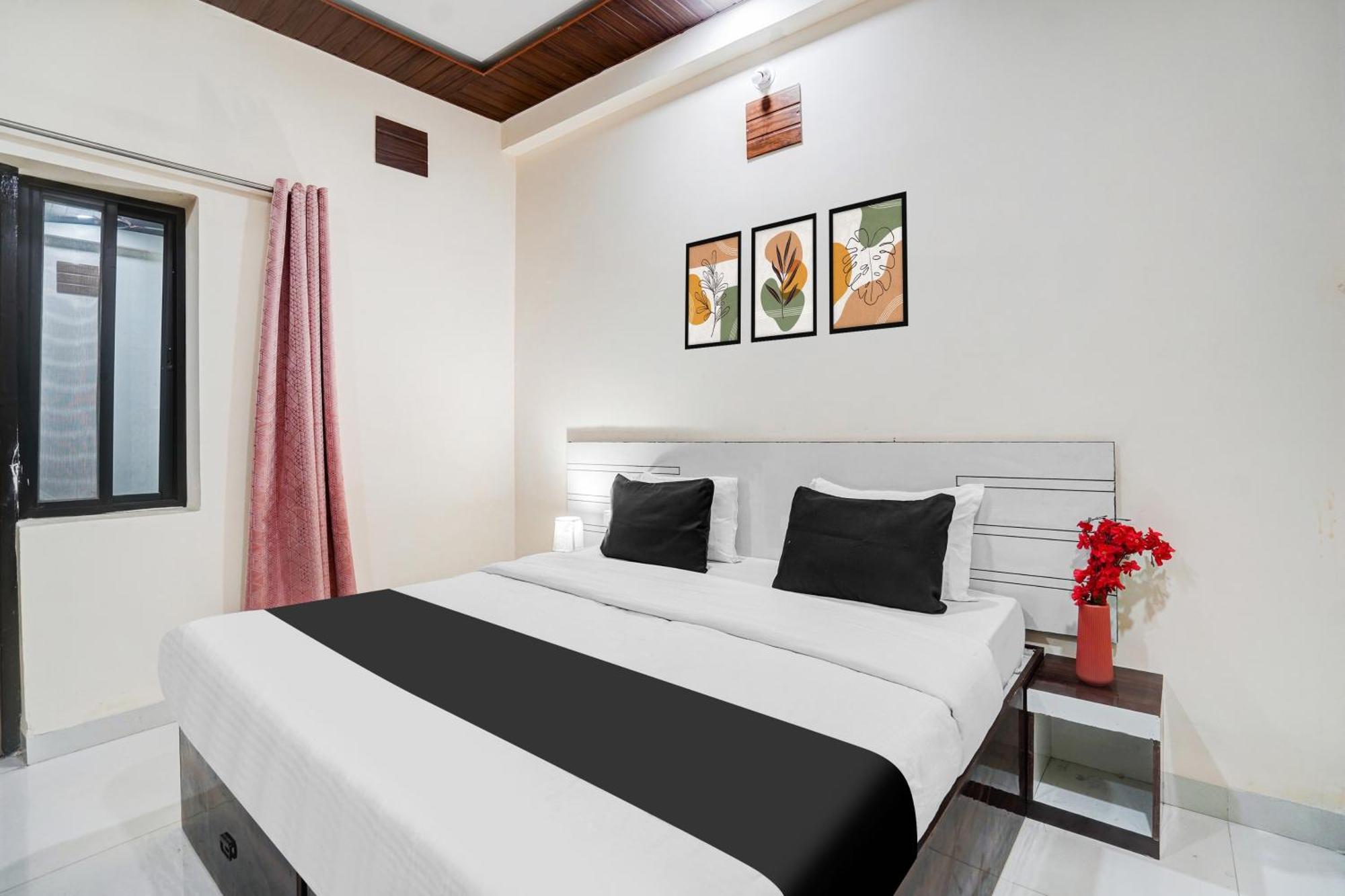 Super Hotel O Brilliant Convention Centre Formerly Madhur Shree 印多尔 外观 照片